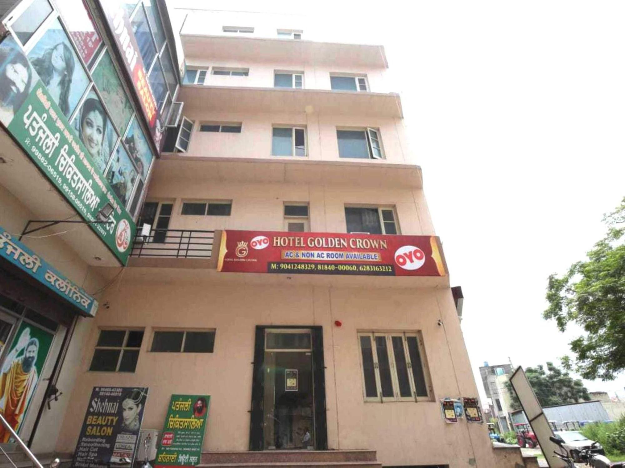 Oyo 91941 Hotel Golden Crown Sirhind Exterior photo
